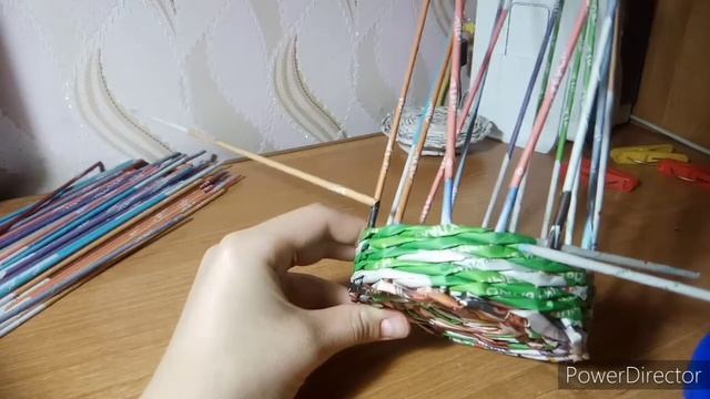 Шкатулка из газетных трубочек смотреть онлайн
