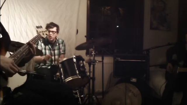Sonic Town Plays Bronks "Bronkabilly" смотреть онлайн