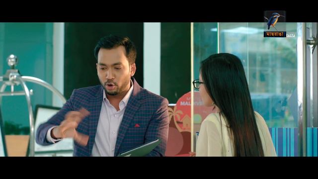 চাকরির প্রথম দিনেই কলিগকে ধাক্কা দিয়ে ঘটলো বিপত্তি | Bangla Natok funny Clips смотреть онлайн