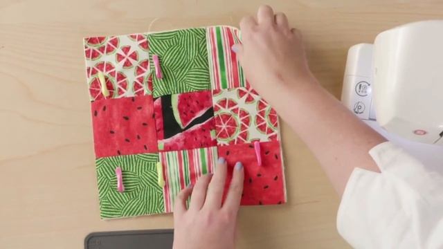 Getting Started Patchwork™ 7285Q: Presser Feet смотреть онлайн