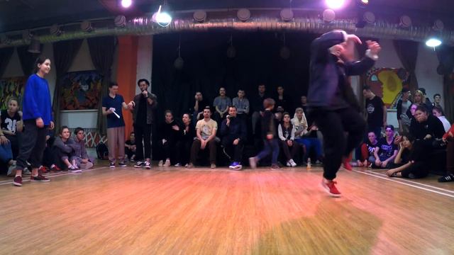 Геракл vs Сонча | 1\4 Final | HipHop beginners | ТРОЯ 1x1 смотреть онлайн