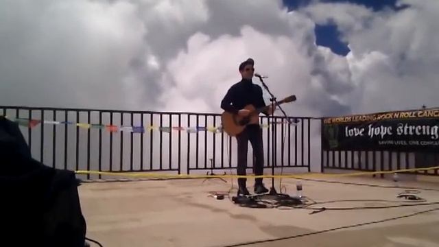 Chris Carrabba Pikes Peak смотреть онлайн