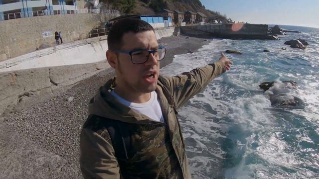 Крым, Ялта, Кастрополь. Набережная, пляжи, скала Ифигения. Купание в зимнем море. смотреть онлайн