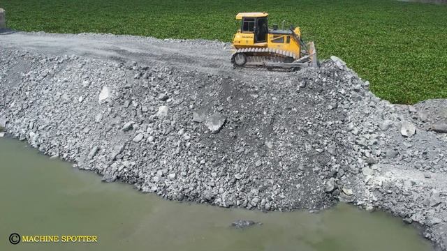 Best Action Guys!! Step 2 Of Building Hill Road By Dozer Pushing Rock With Dump Truck Unloading Roc смотреть онлайн