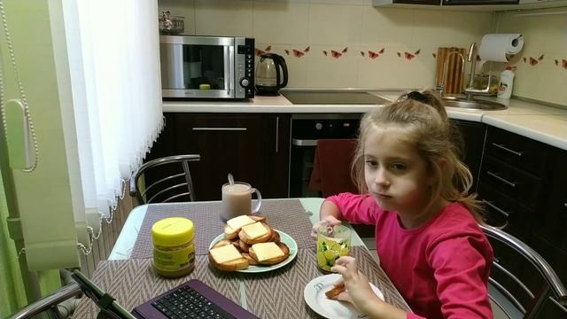 ❤️Что случилось? // Техника выходит из строя! МУКБАНГ Тосты с сыром и кофе // ореховая паста ❤️ смотреть онлайн