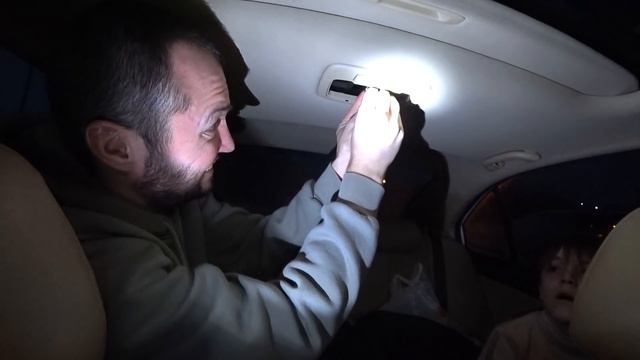 Поменяли лампочки салона на LED смотреть онлайн