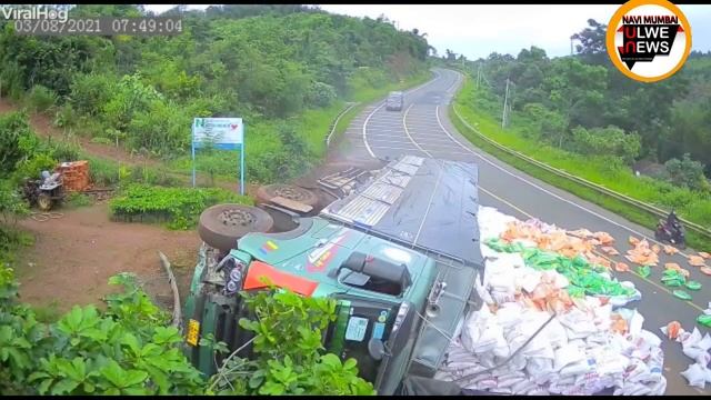 3 IDIOTS FROM VASHI,UP,ULWE NODE,CHAIN SNACHING,OVER SPEEDING,CAR DASHING ACCIDENT смотреть онлайн