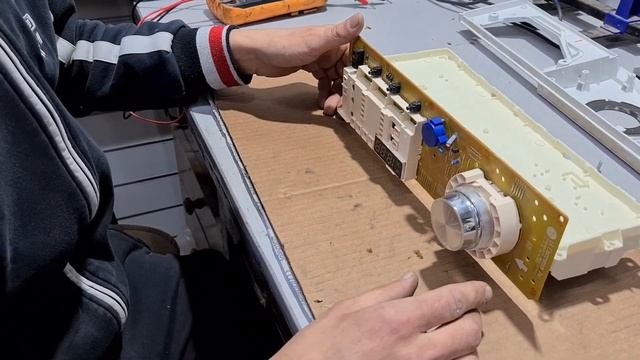 LG не запускается, стиральная машина LG не работает кнопка старт, не начинает стирку. смотреть онлайн