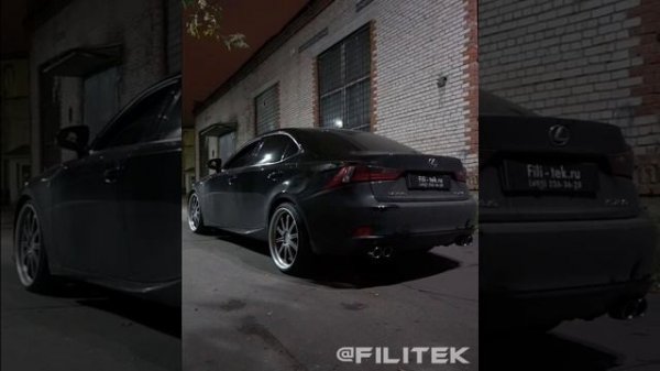 Спортивный выхлоп на Lexus IS250 2014 года