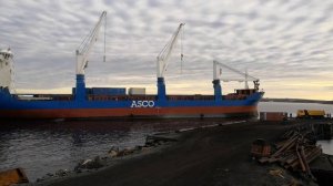 Порт Диксон. Отход судна РЖК Константа. 19.07.2020