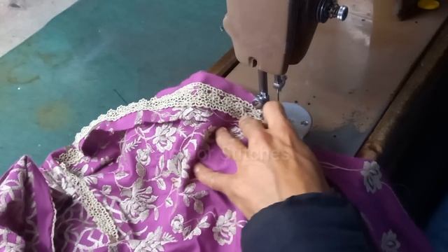 Lace lagane ka tarika / New trick make 2023 / Gum silai lace lagane ka asan tarika Taimoor Stitches смотреть онлайн