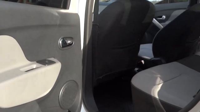 Renault Logan Dynamique 1.6 8v 2014 DETALHES смотреть онлайн