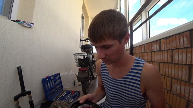 Распаковка запчастей White Siberia mini, разборка мотор колеса, проверка вилки, проверка подшипнико смотреть онлайн