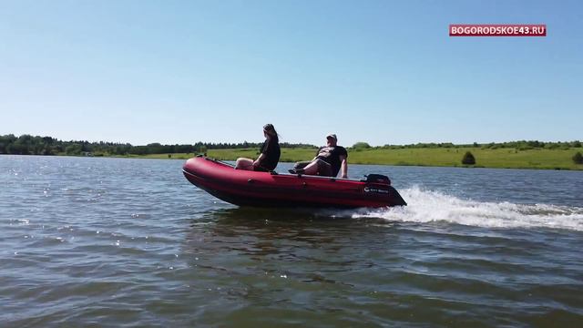 Катание на моторной лодке смотреть онлайн