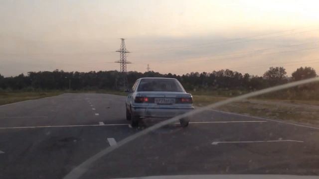Toyota Corolla AE-91 vs Toyota Sprinter AE-91 смотреть онлайн