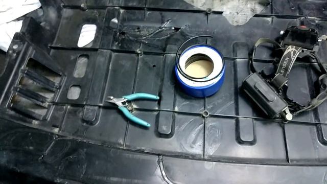 Пластмассовый день и недвижимость Мельника смотреть онлайн