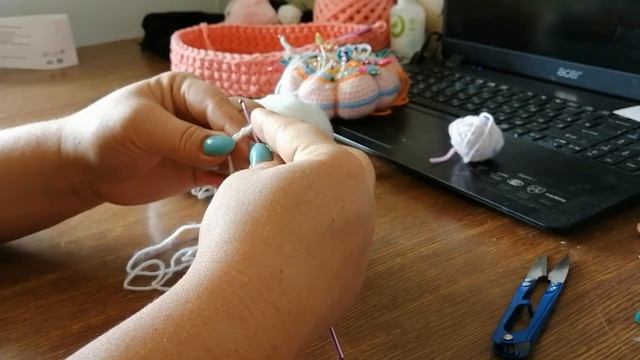 Цепочка из воздушных петель. Учимся вязать цепочку из воздушных петель смотреть онлайн