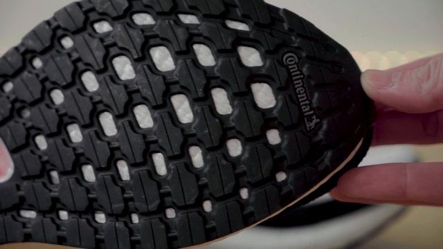 ОБЗОР Adidas ULTRABOOST 19 Адидаc Ультрабуст / Шузобзор #16 смотреть онлайн