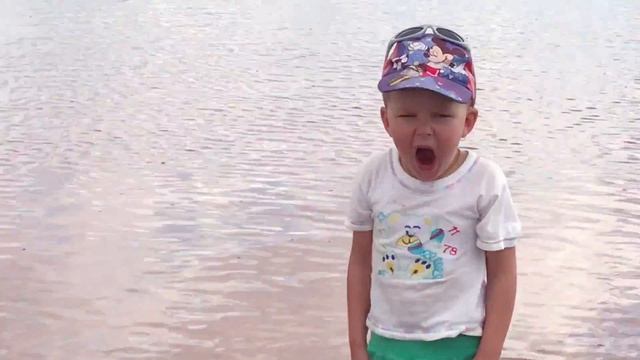 ТЫ ТАКОГО еще НЕ ВИДЕЛ Красное мертвое МОРЕ Много соли вокруг Радость и отдых для детей Kids Fun смотреть онлайн