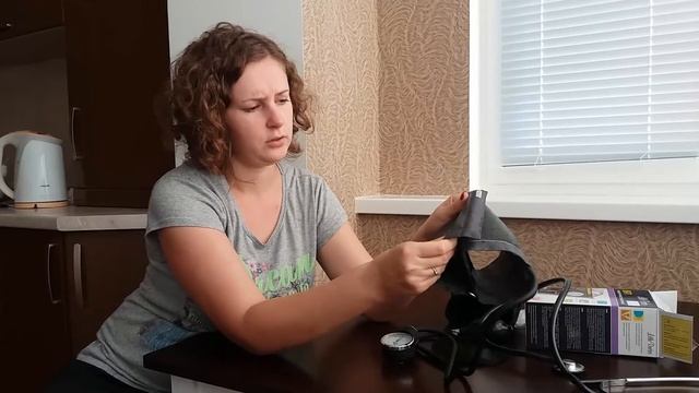 Обзор и распаковка Механический тонометр LD-71, Little Doctor смотреть онлайн