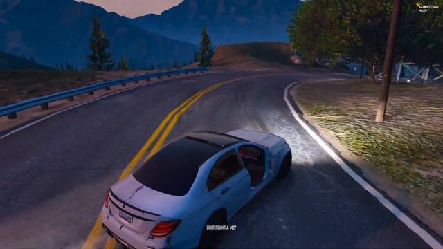 Дрифт на Mercedes E63S w213 AMG. Alta смотреть онлайн