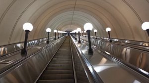 Метро 2021|Метро Москвы|Станция Окружная и поездка на очень длинном эскалаторе|Московский транспорт