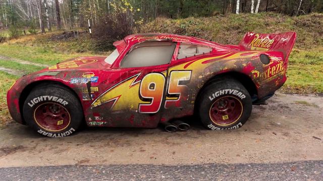 Lightning McQueen in Real Life Disney Cars Drift смотреть онлайн