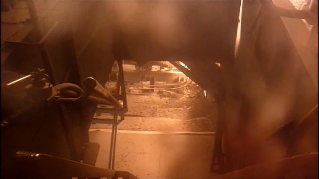 Слив карбида кальция по лотку смотреть онлайн