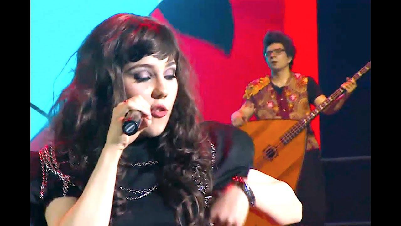 Russian Adele - Rolling In The Deep смотреть онлайн