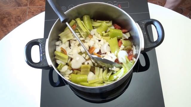 Баклажаны соте Как приготовить  .Eggplant Saute How To Cook A Piece Of Eggplant.
