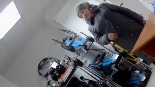 Предсказательница о том что земли не будет...))))) смотреть онлайн