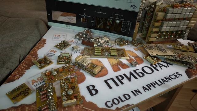 С 2-23 Гора КМ рыжих 1мо 2м2 Зеленых 5V н 90 Без корпусных Есть даже белые!!!)) смотреть онлайн