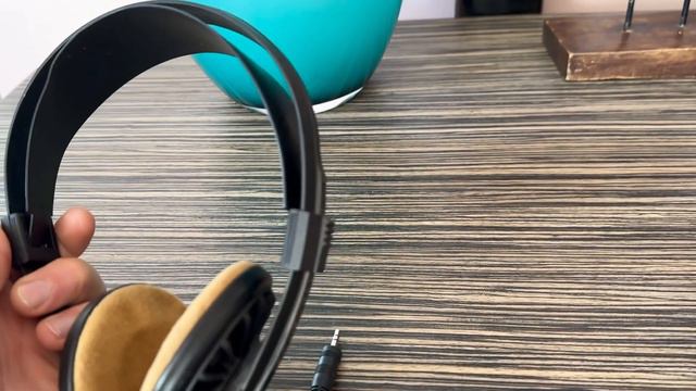 Sennheiser HD 420 Vintage Headphones