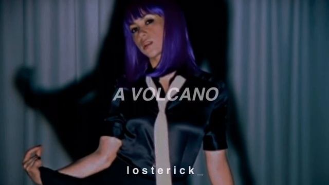 Las De La Intuición - Shakira; English Translation смотреть онлайн