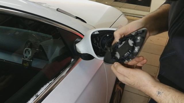 Замена зеркального элемента Passat b6 смотреть онлайн