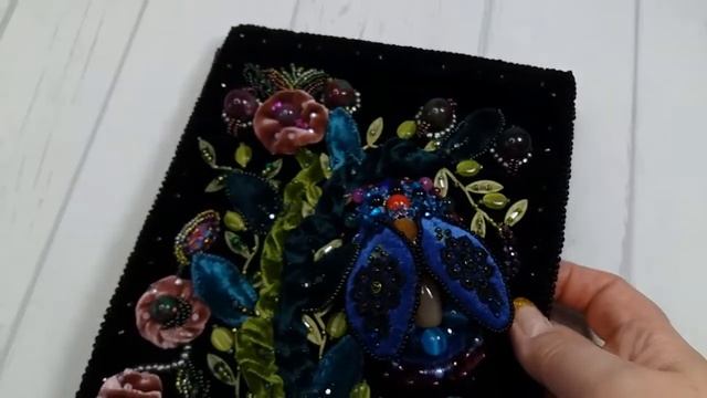 Сумочка из чёрного бархата - расшита бархатом, бусинами, бисером и т.д. смотреть онлайн