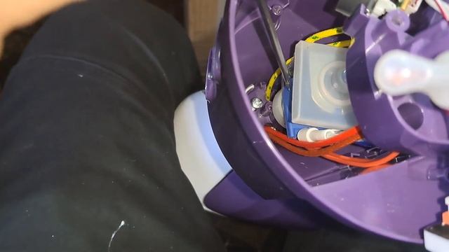 Испаритель Russell Hobbs нет подачи пара - ремонт. смотреть онлайн