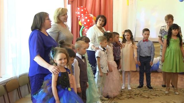 Песня воспитателей смотреть онлайн