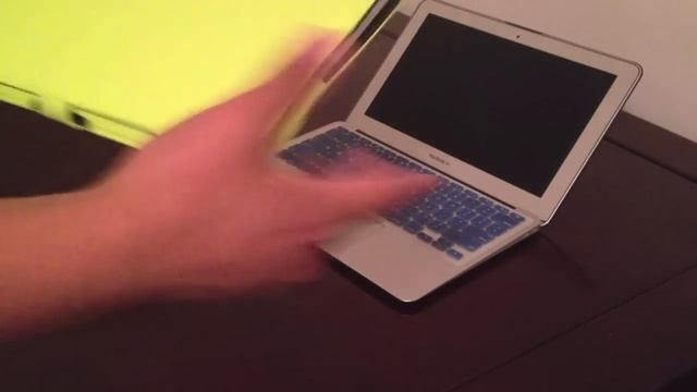 11 Inch Macbook Air Case смотреть онлайн