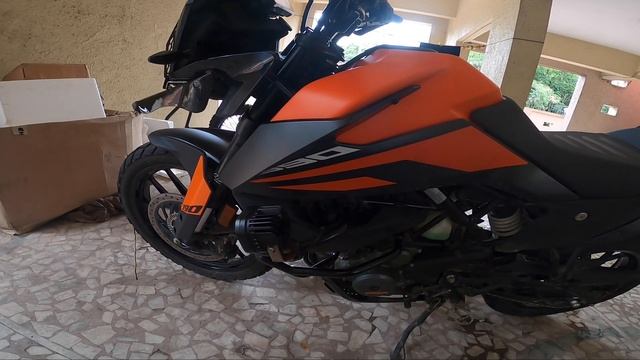 Atmanirbhar (Part 3) Installing New Aux light clamps смотреть онлайн