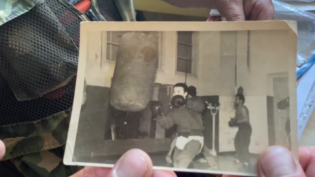 Артур Акаб в Суздале. Байкерский фестиваль,тренировка у мастера спорта по боксу смотреть онлайн