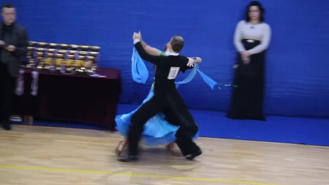 Танцевальная мелодия - 2017. 1/2 Финал. Венский вальс смотреть онлайн