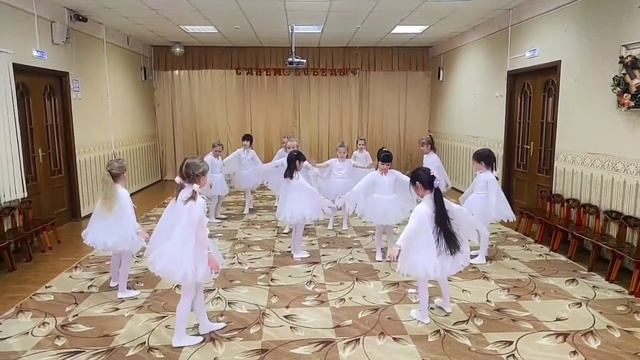 ГБОУ Школа 1368 ОП4. Ансамбль " Светлячок" смотреть онлайн