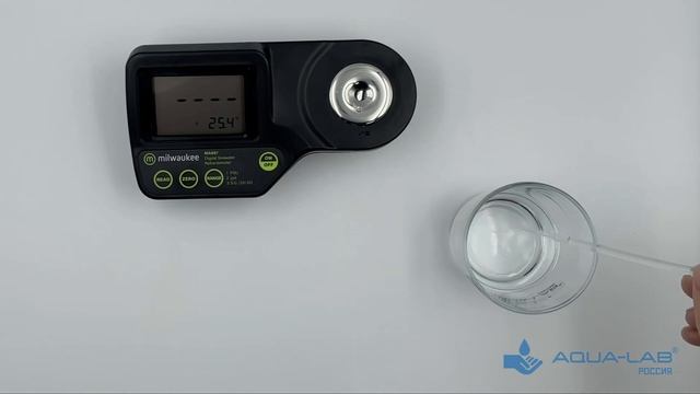 Рефрактометр Milwaukee MA887 измерит соленость раствора | видеоинструкция смотреть онлайн