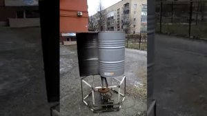 Ротор ветрогенератора из 200-литровой бочки!