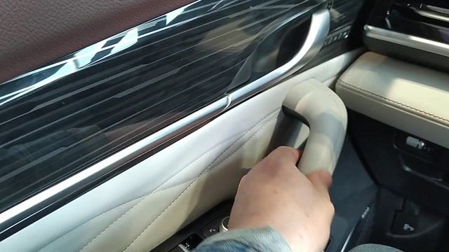 Geely Monjaro и солдатские портянки смотреть онлайн