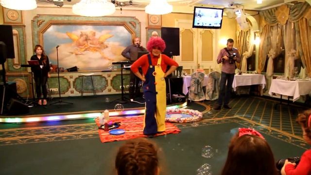 Шоу с клоуном в сказке востока 1001 ночь смотреть онлайн