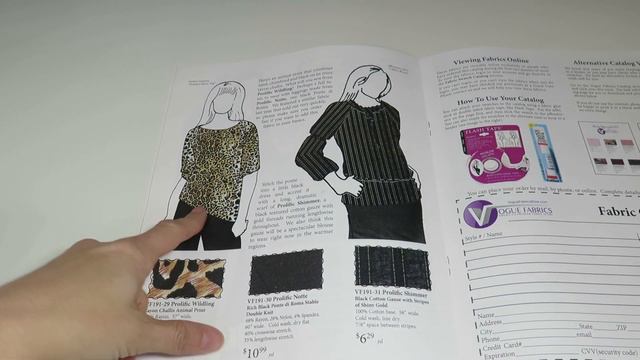 FABRIC SWATCH CLUB REVIEW | Vogue Fabrics - Early Spring 2019 смотреть онлайн