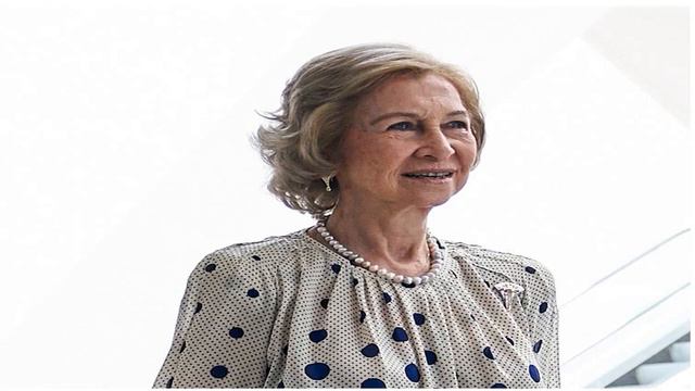 LA REINA SOFÍA SORPRENDE A GEORGINA RODRÍGUEZ CON UN EMOTIVO MENS@JE смотреть онлайн