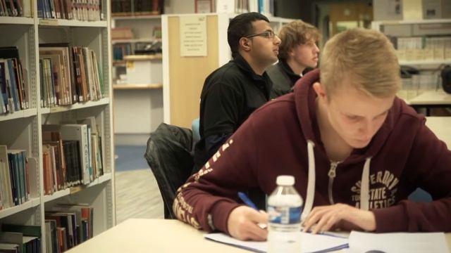 A day in the life of a full-time plumbing student смотреть онлайн